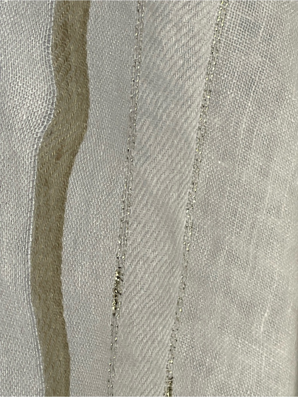 Etcetera Cream w/Gold Accents V neck Tunic. 97% Linen Blend. Flowy sophisticated - Picture 2 of 8